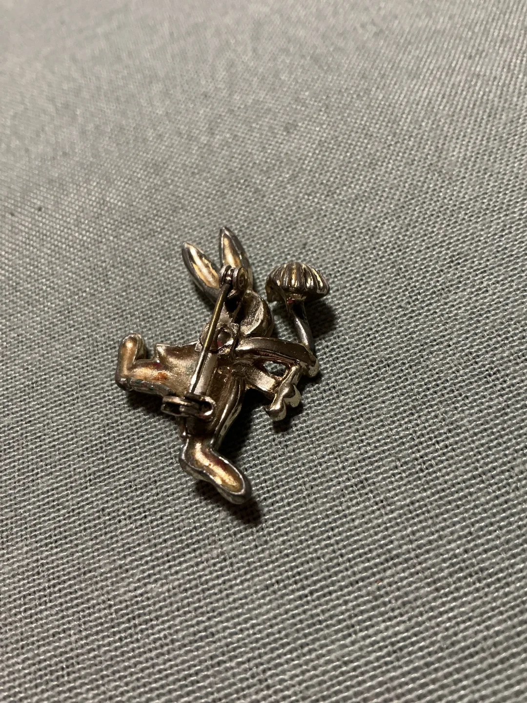 Vintage Bunny Rabbit Brooch image indicator(2)