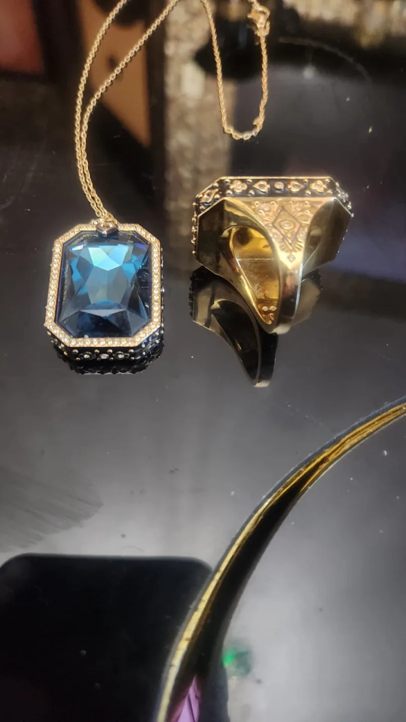 Swarovski Spade Pendant Necklace & Ring Set thumbnail