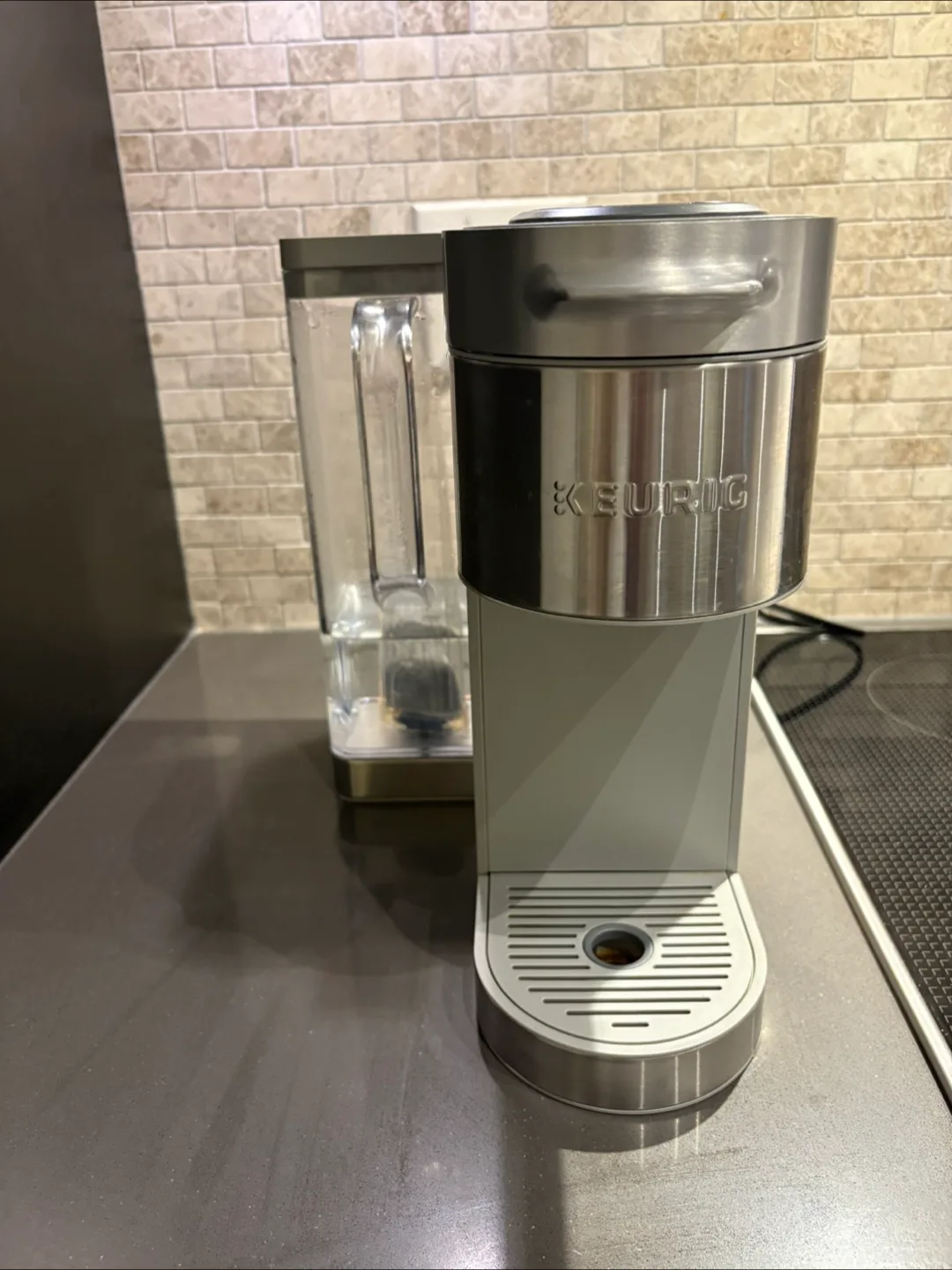 Keurig® K-Supreme Plus® Single Serve coffee machine thumbnail
