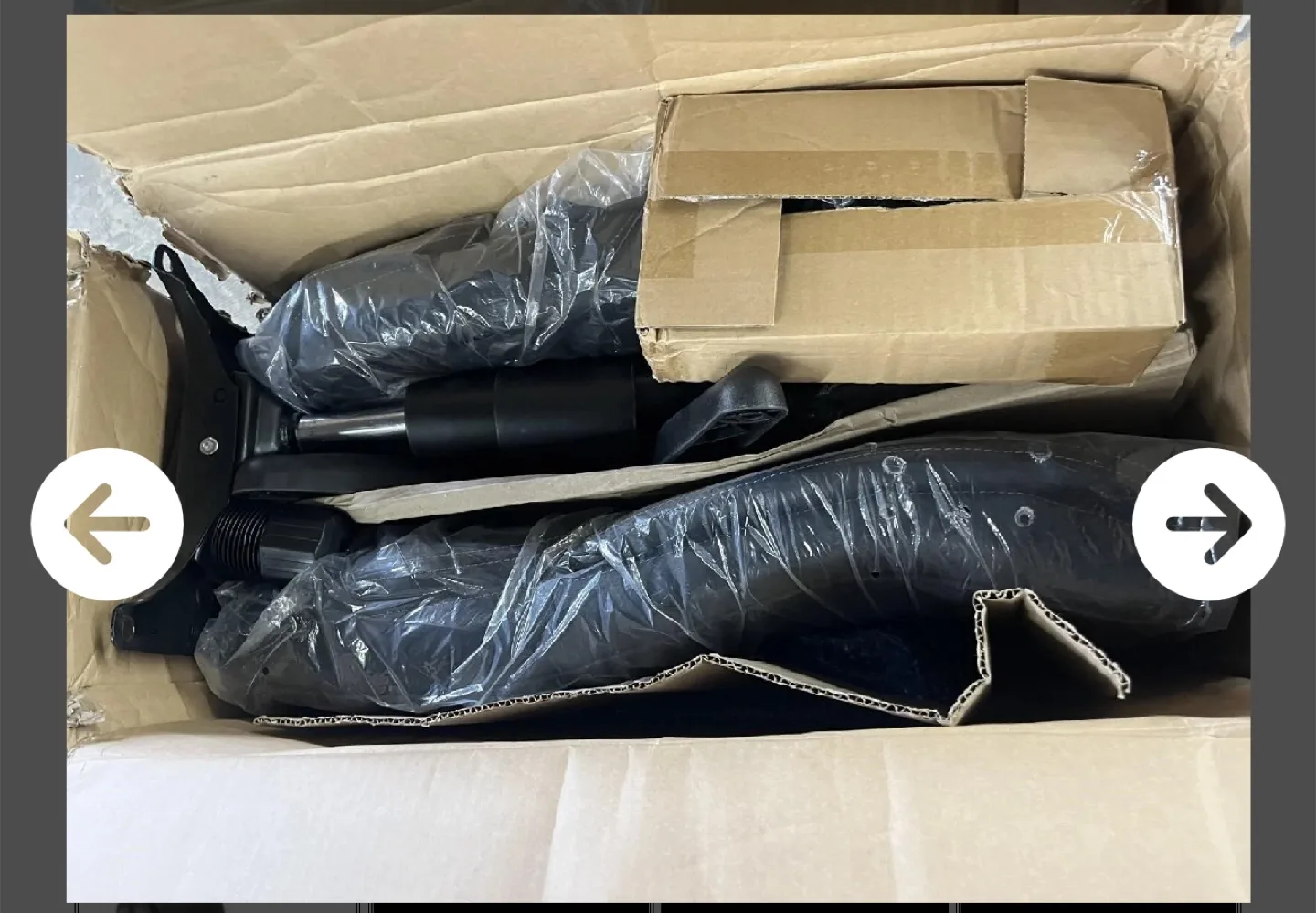 New Open Box Black Leather Executive Office Chair image indicator(3)