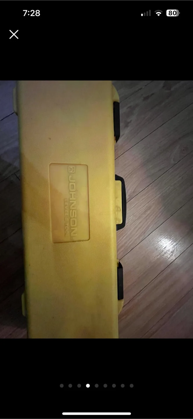 Johnson Hot Shot Sound & Light Laser Level Kit image indicator(3)