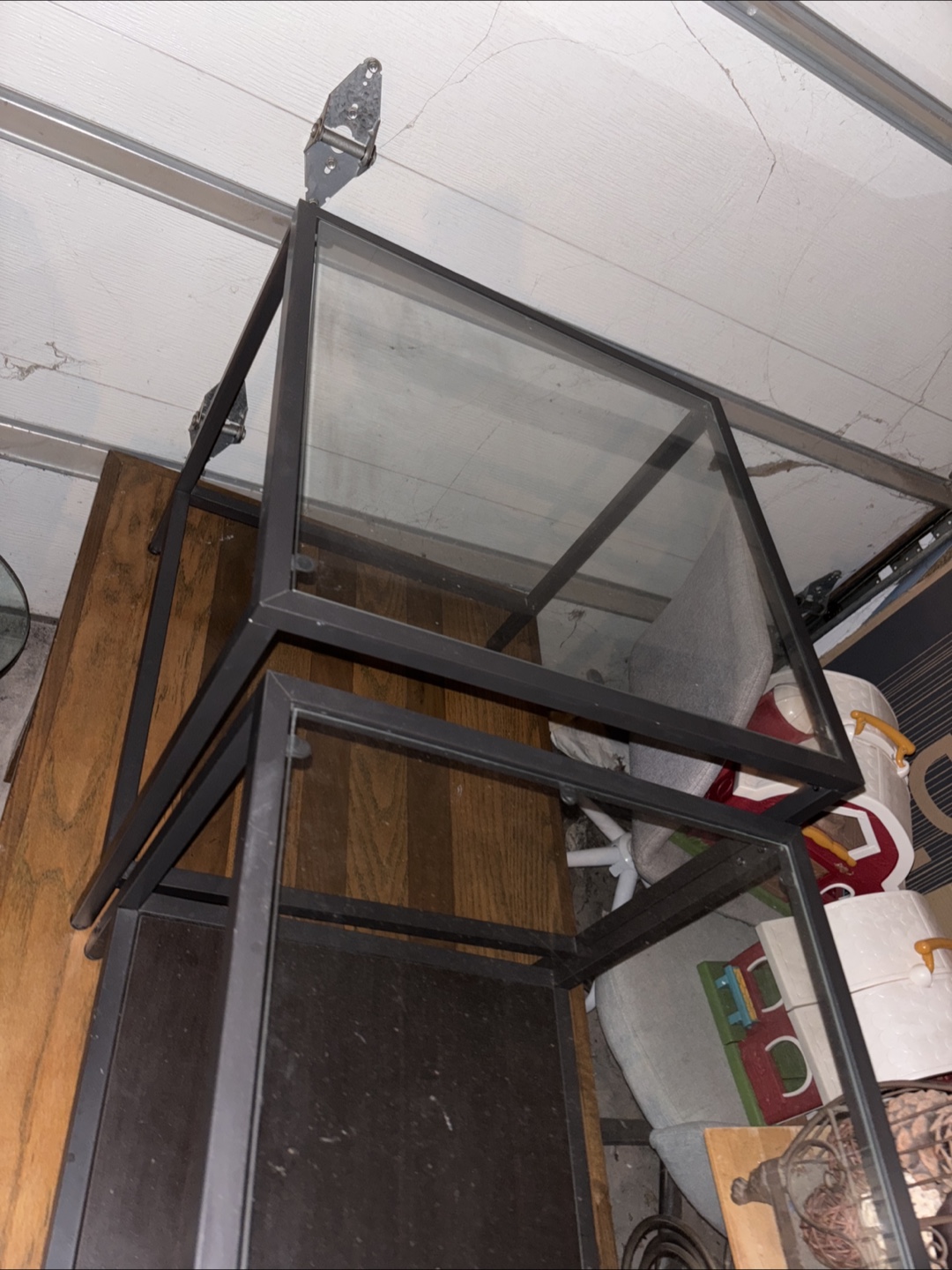 Glass coffee table and end table - photo 2