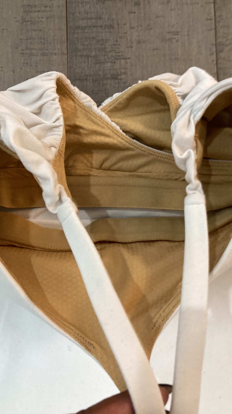 Lululemon White ruched/cross cross tank * US XS or US 3/4 - photo 5