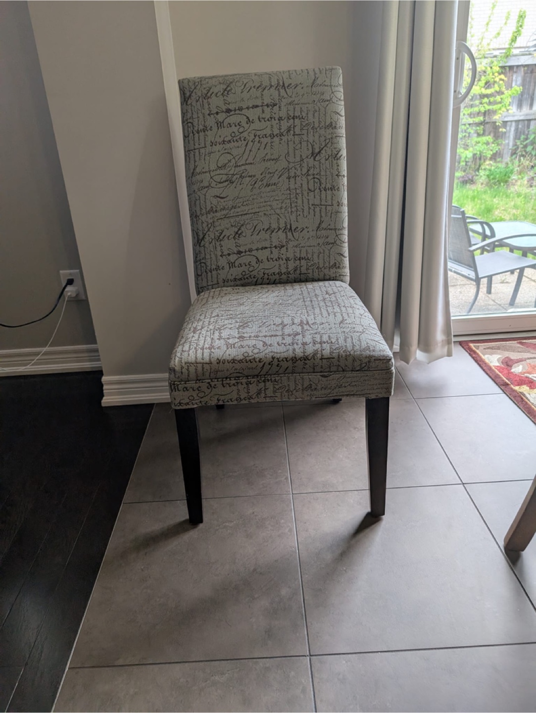 4 dining chairs