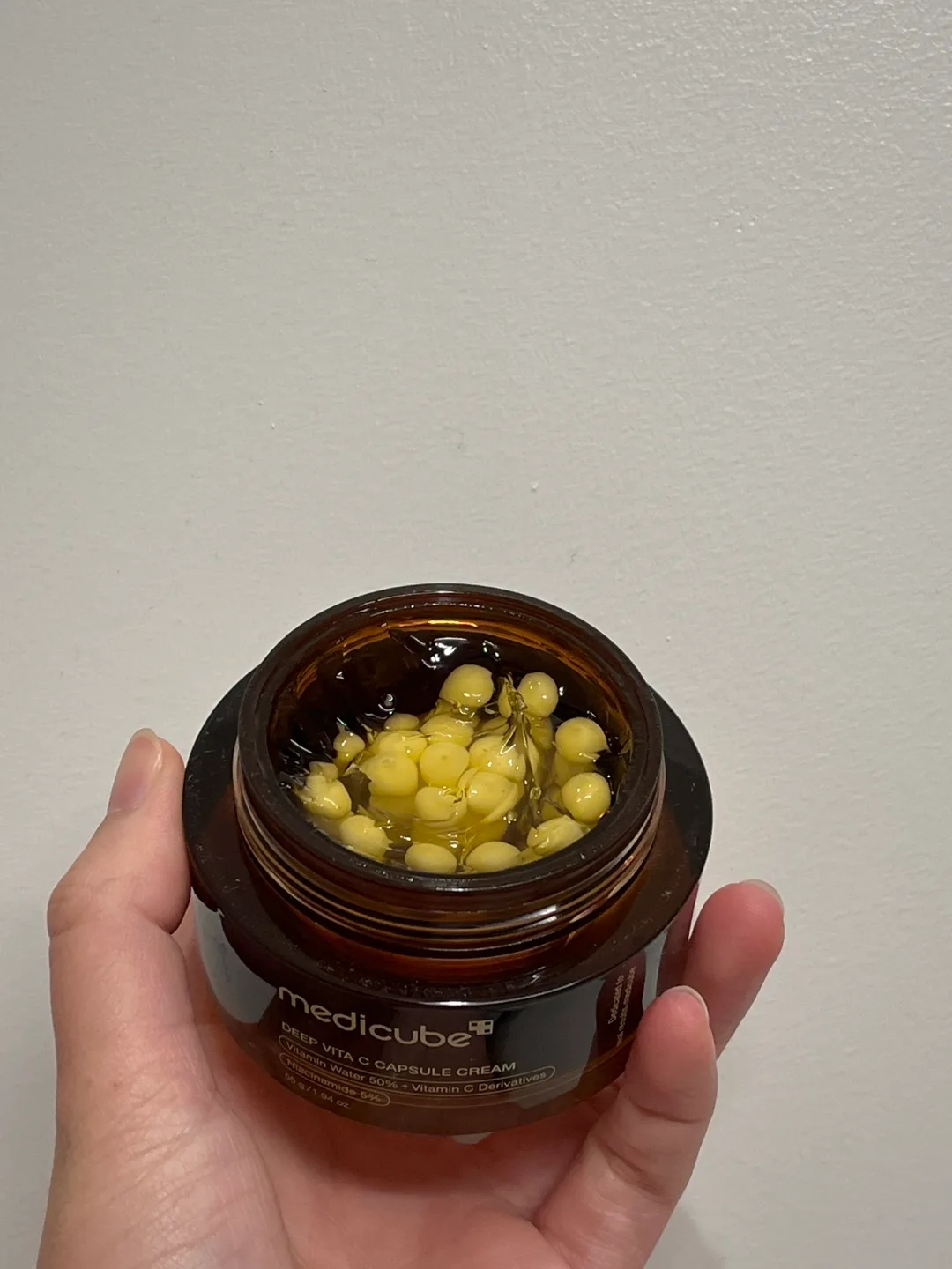 Medicube Deep Vita C Capsule Cream image indicator(3)