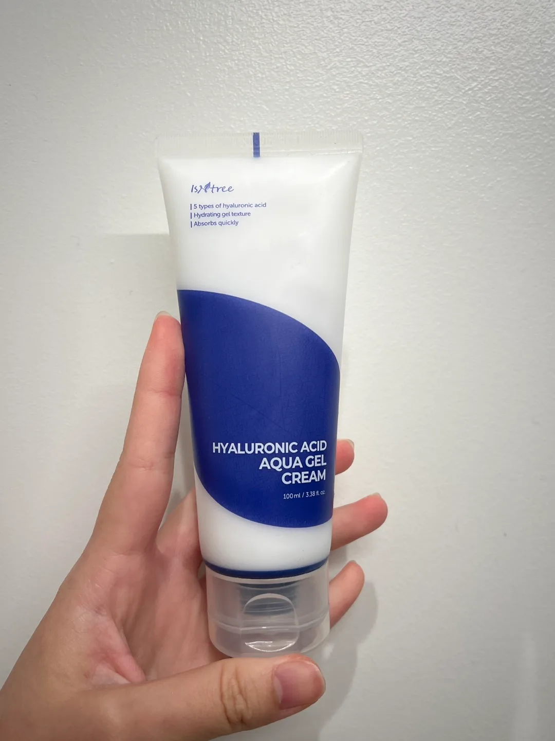 Isntree Hyaluronic Acid Aqua Gel Cream thumbnail