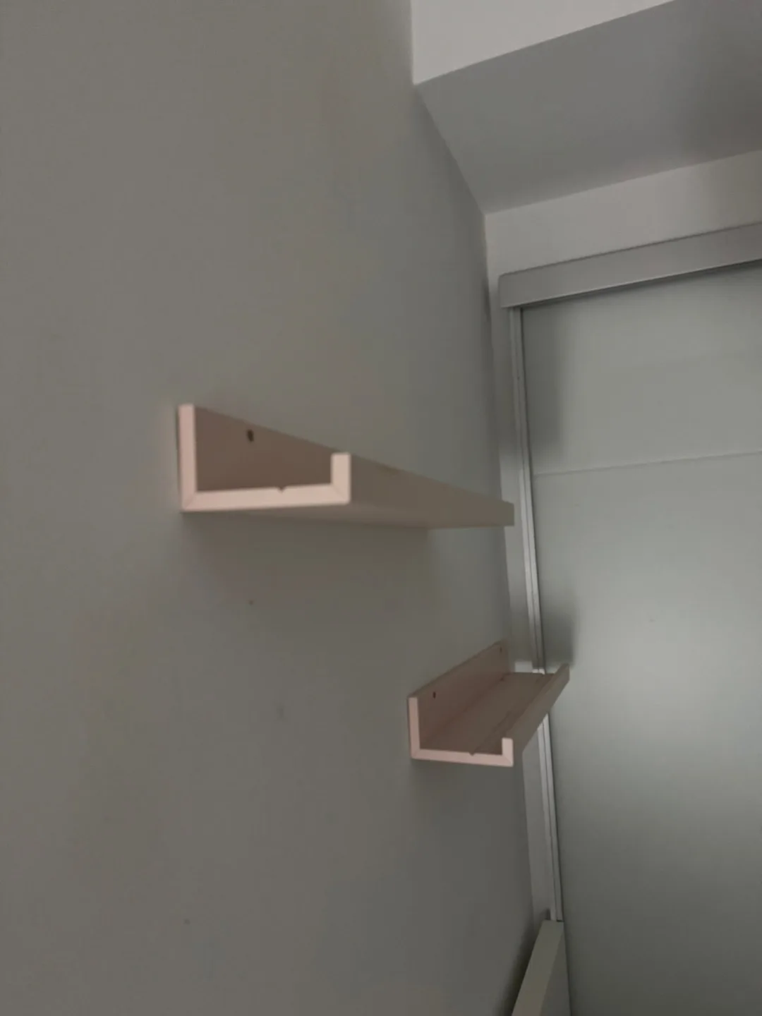 IKEA Floating Wall Shelves pink - Set of 2 image indicator(2)