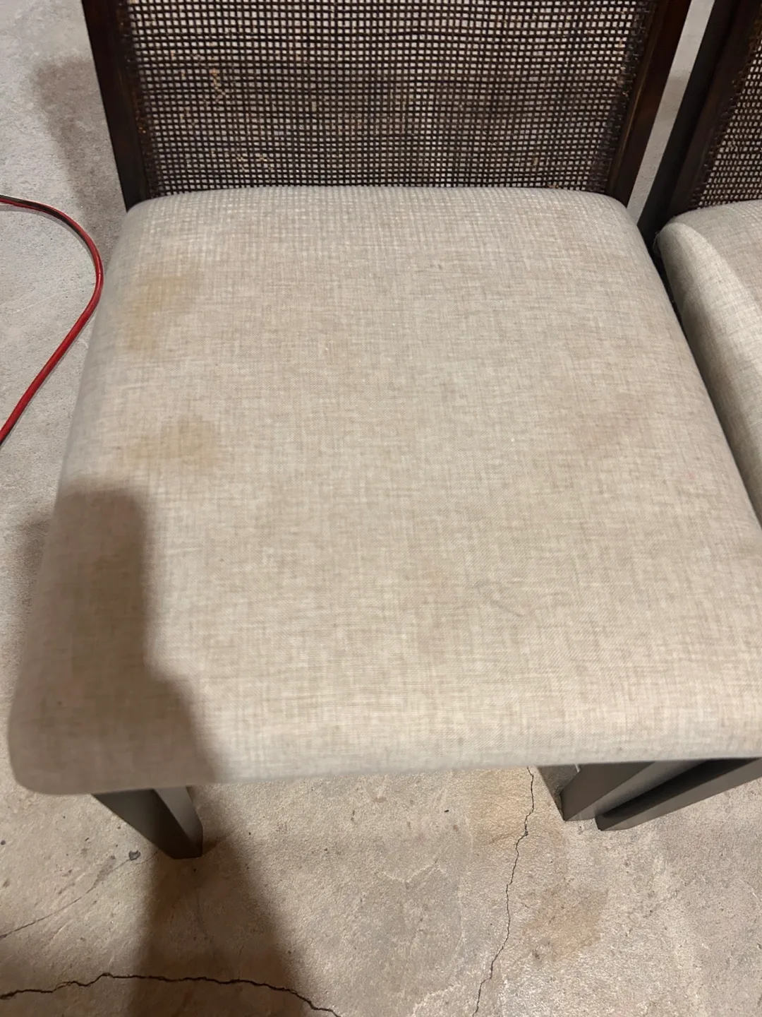 Set of 2 Dining Chairs image indicator(4)