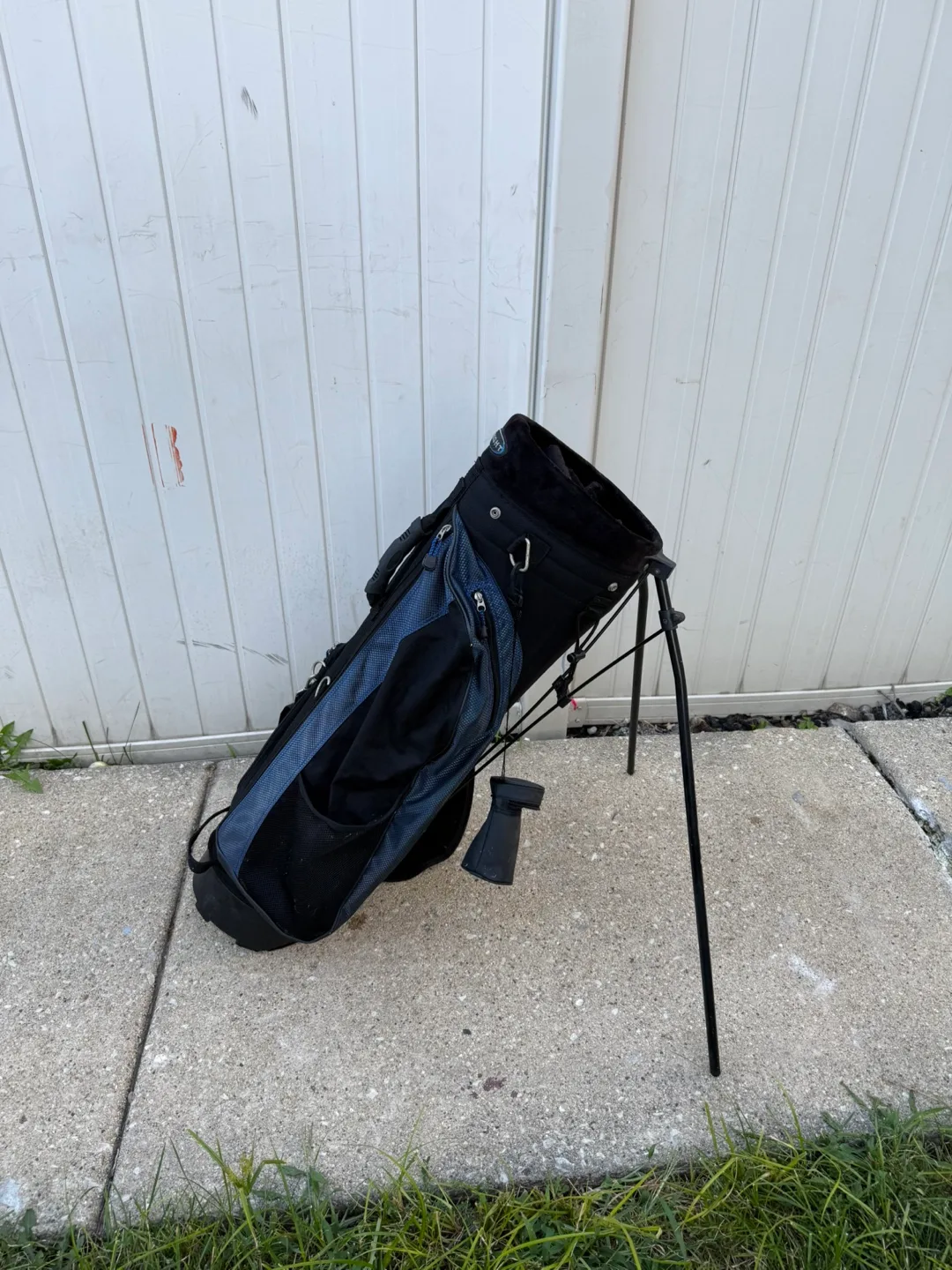 Knight Golf Stand Bag - Black and Blue thumbnail