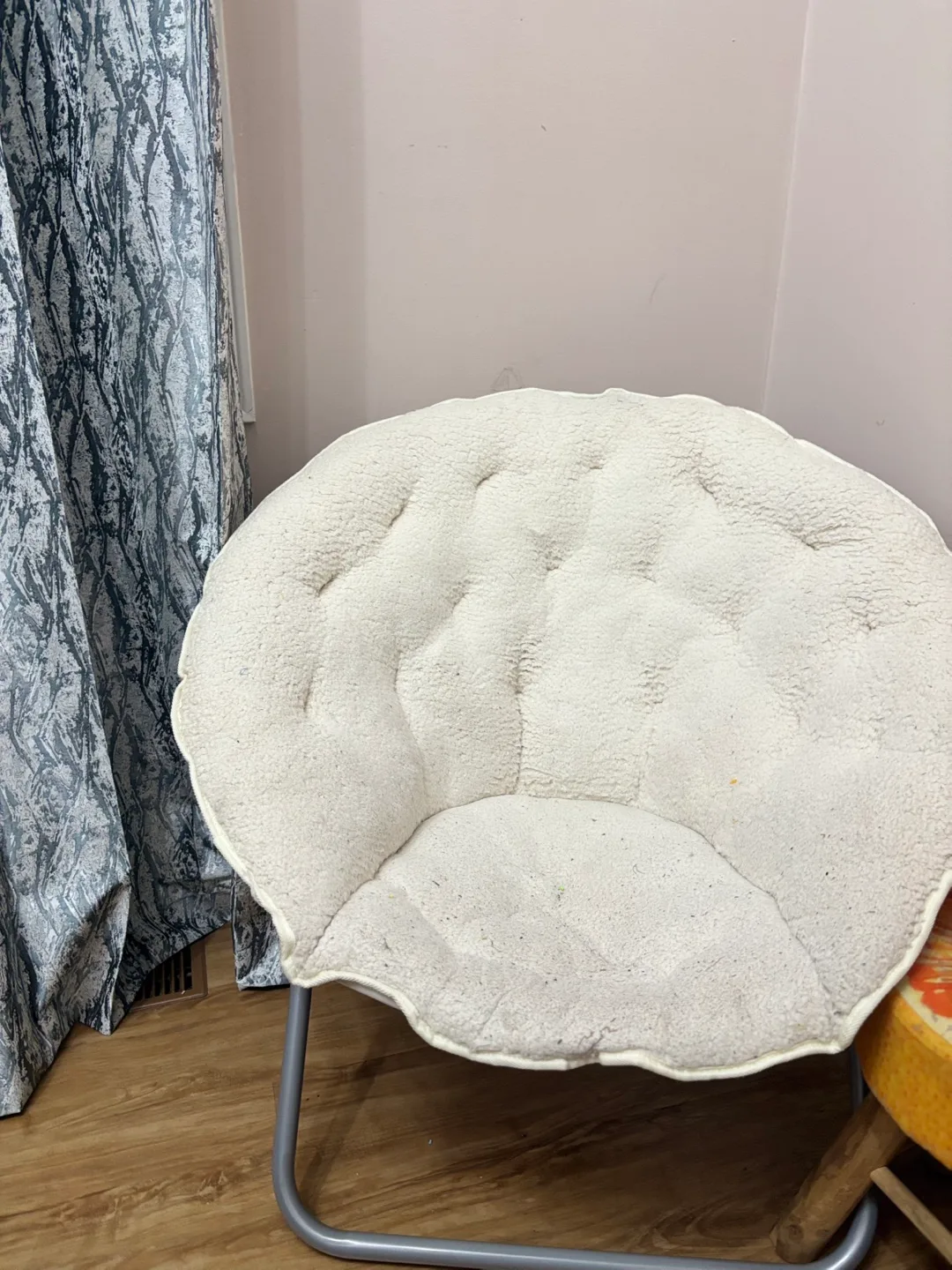 White Sherpa Saucer Chair
