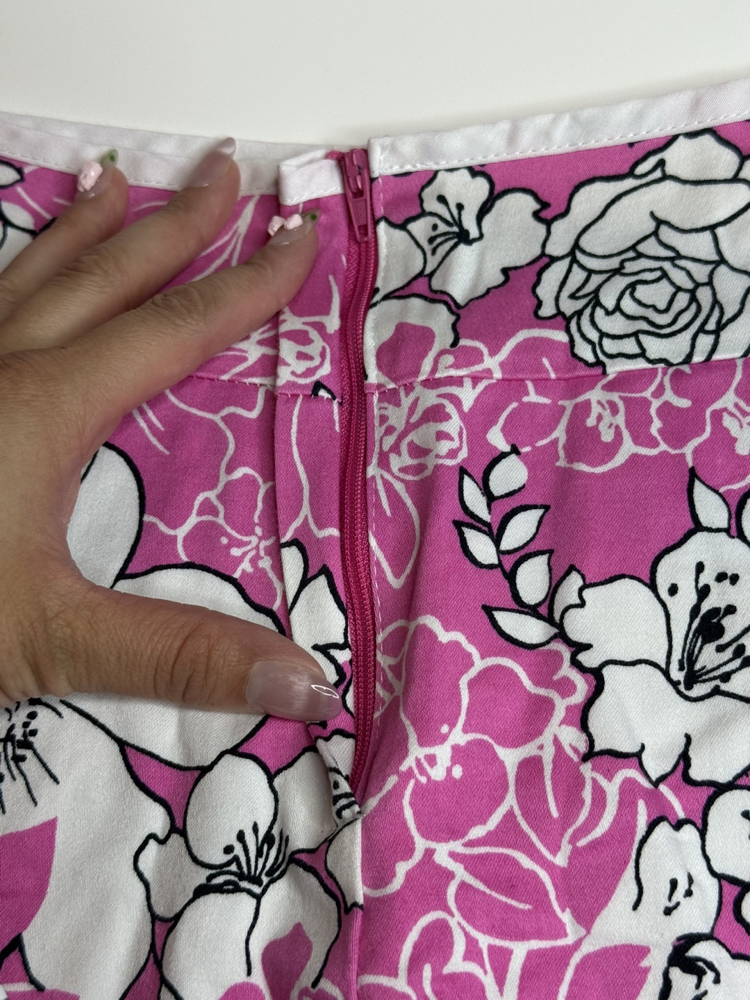 Vintage Vamp Pink Floral Skirt - photo 4