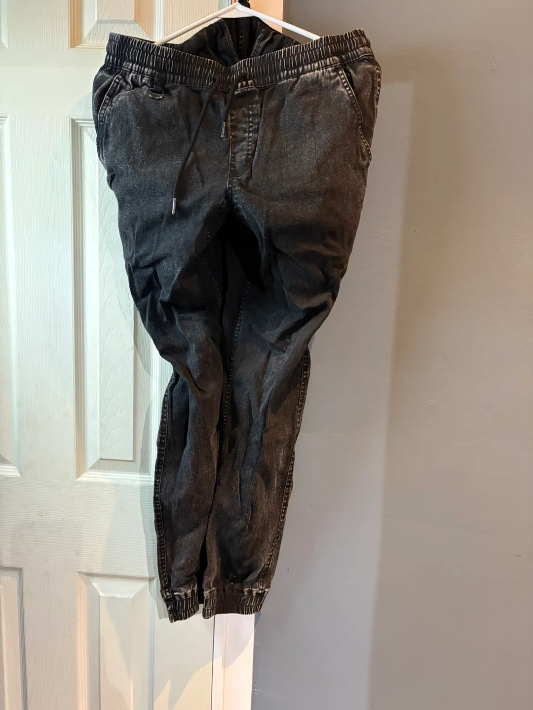 Black Jogger Pants thumbnail