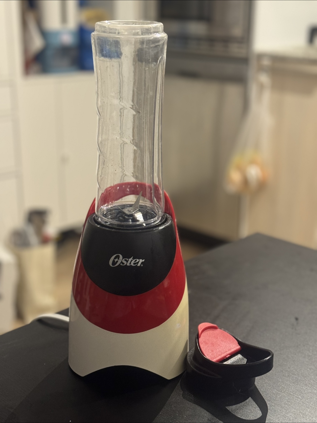 Oster Blender with travel bottle & lid - photo 2