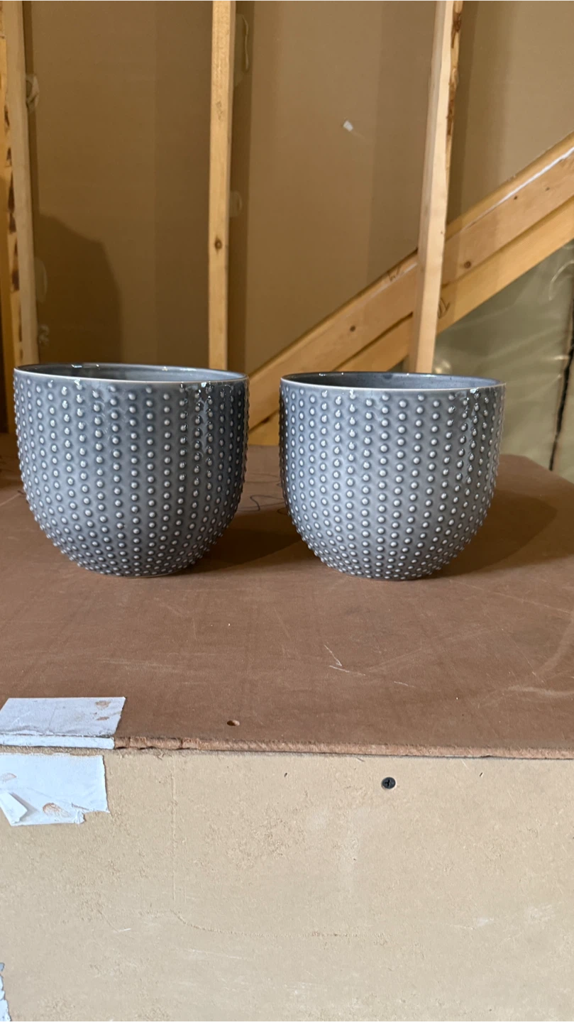 Grey Ceramic Planters (Set of 2)