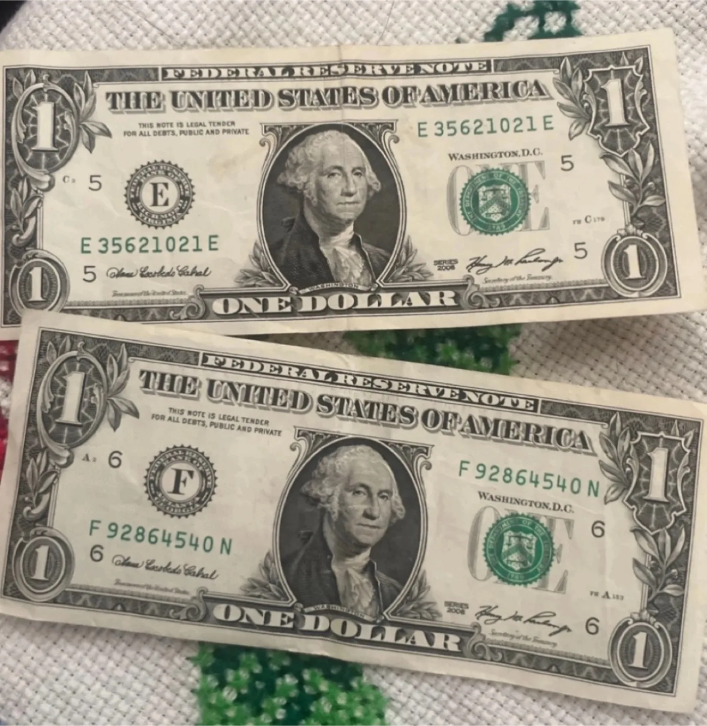 One Dollar USA and Singapore Two Dollars thumbnail