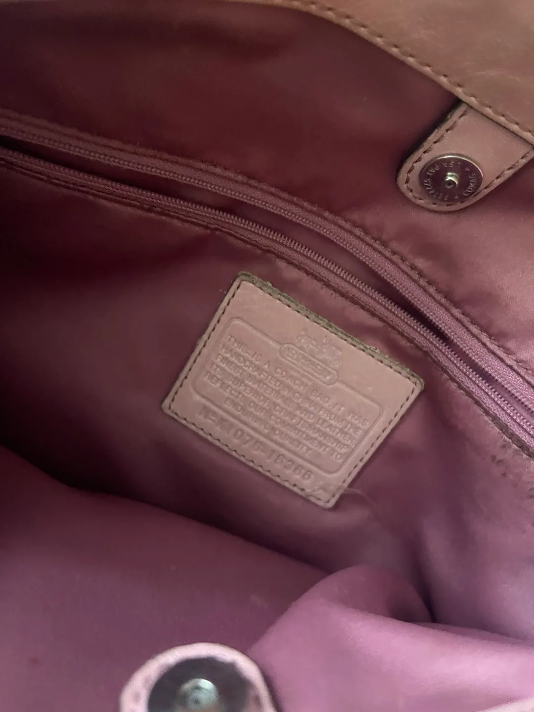 💥Authentic Coach Handbag👜 image indicator(3)