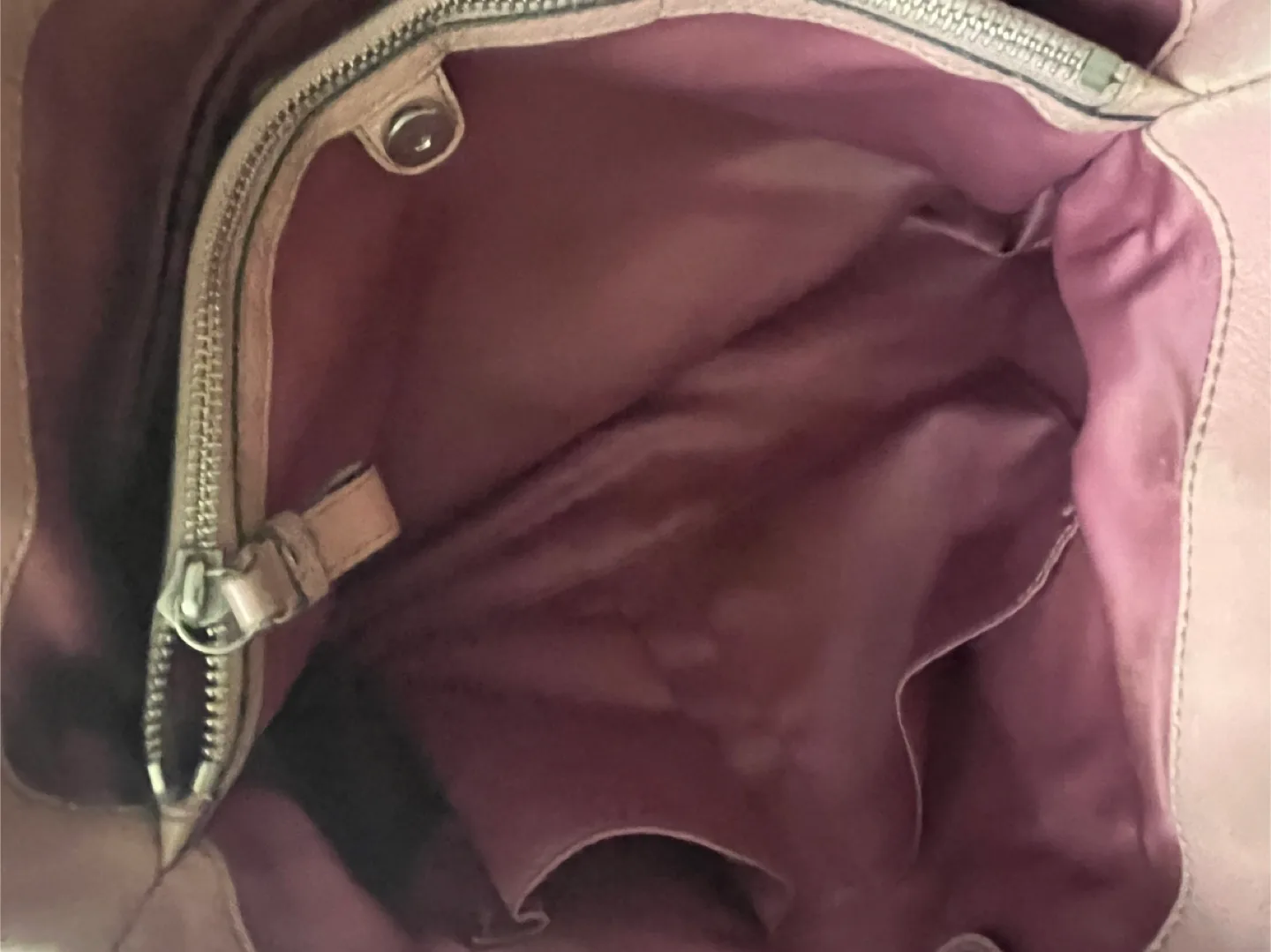 💥Authentic Coach Handbag👜 image indicator(4)