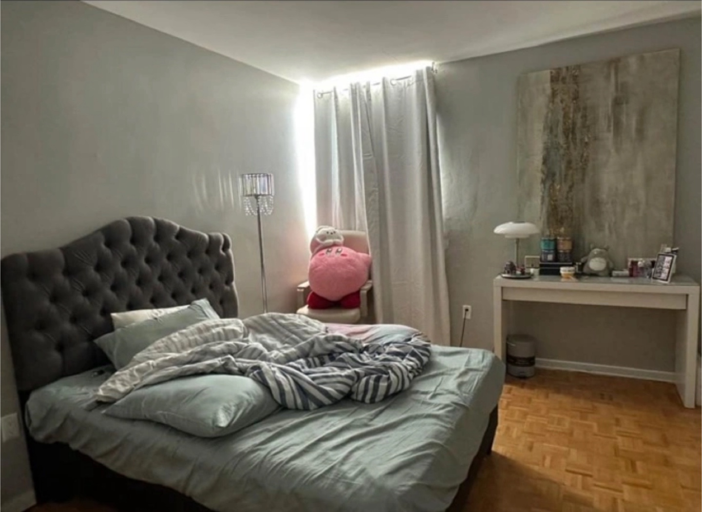 Twin sized bed