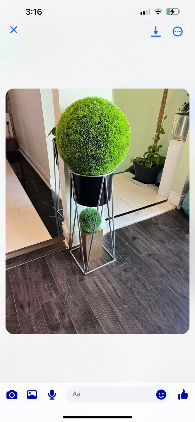 Plant metal stand thumbnail