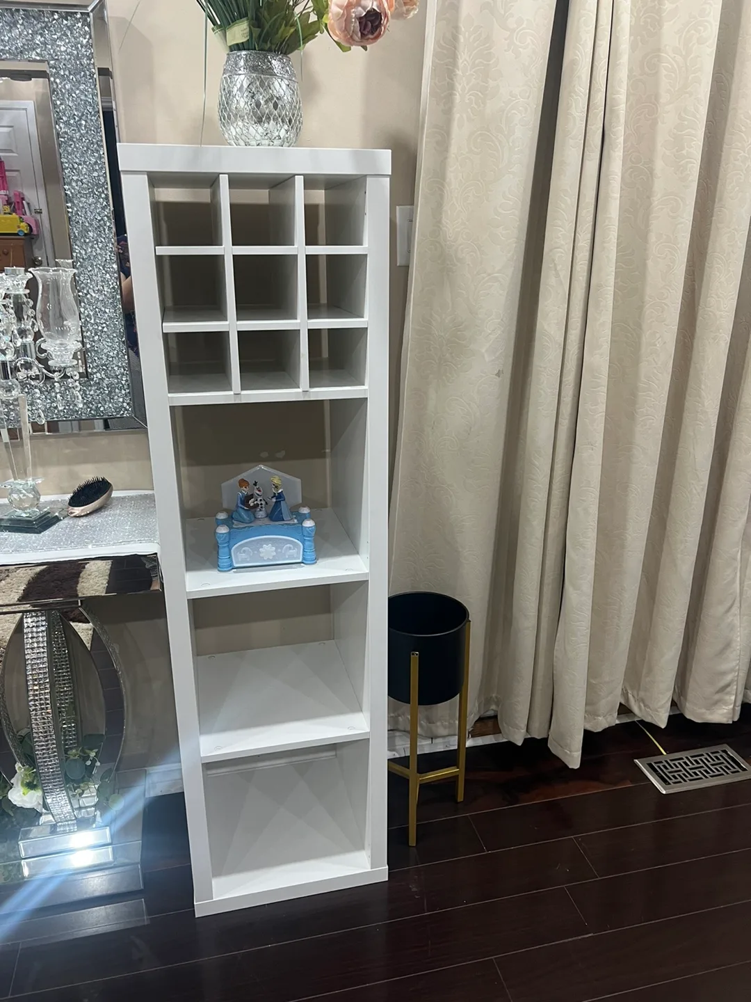 White Shelf Unit thumbnail