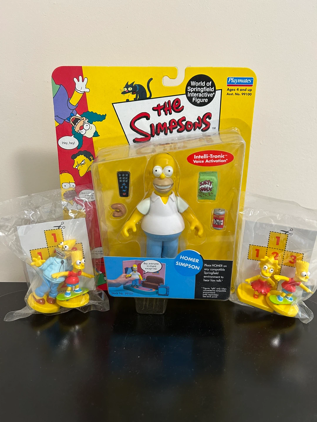 The Simpsons Homer Simpson Interactive Figure + Bonus