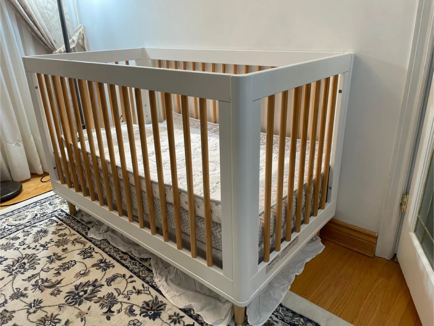 ✨Moving✨The Lolly Babyletto 3-in-1 Convertible Crib thumbnail