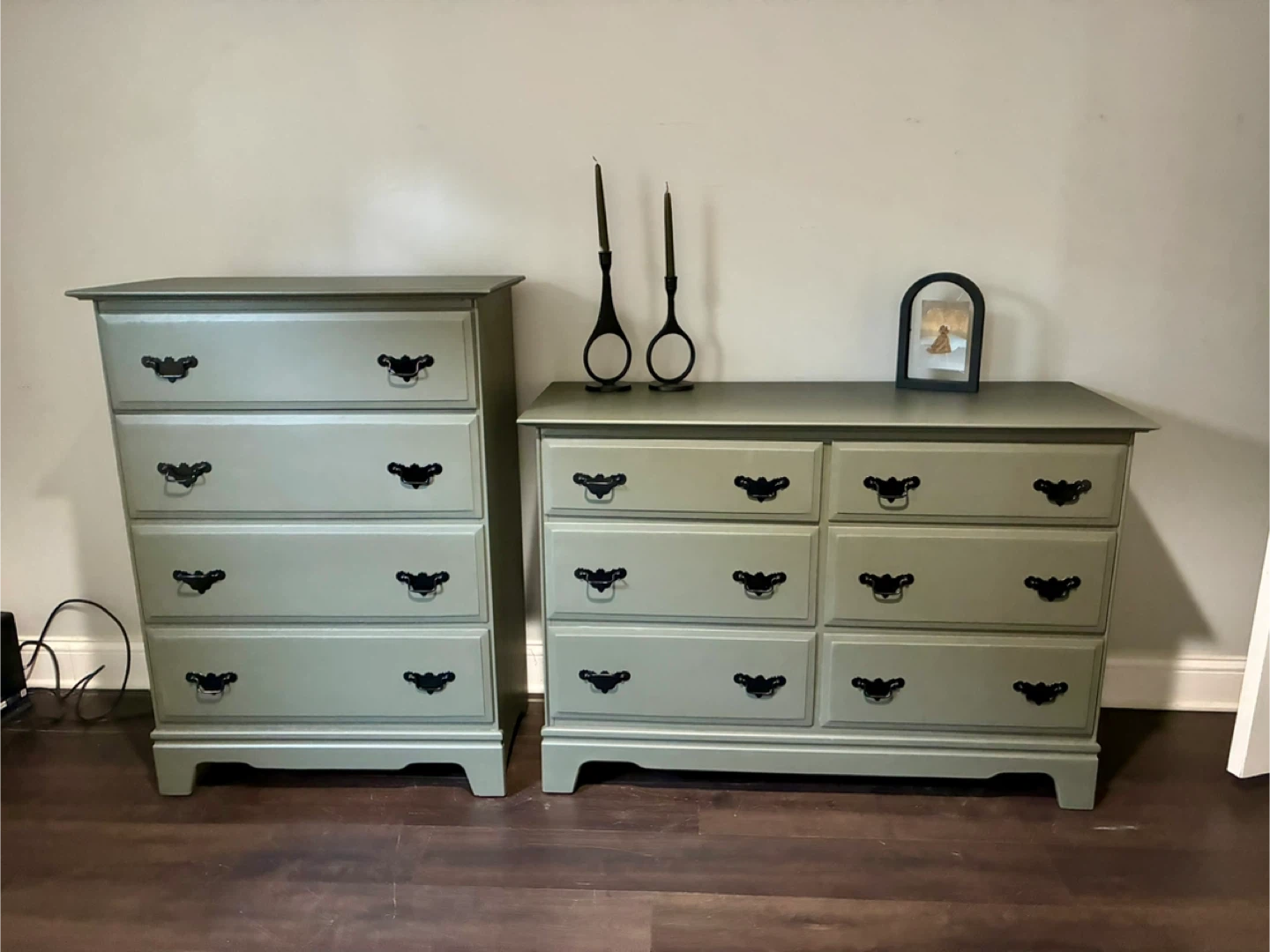 Matching Dresser Set ( solid wood)