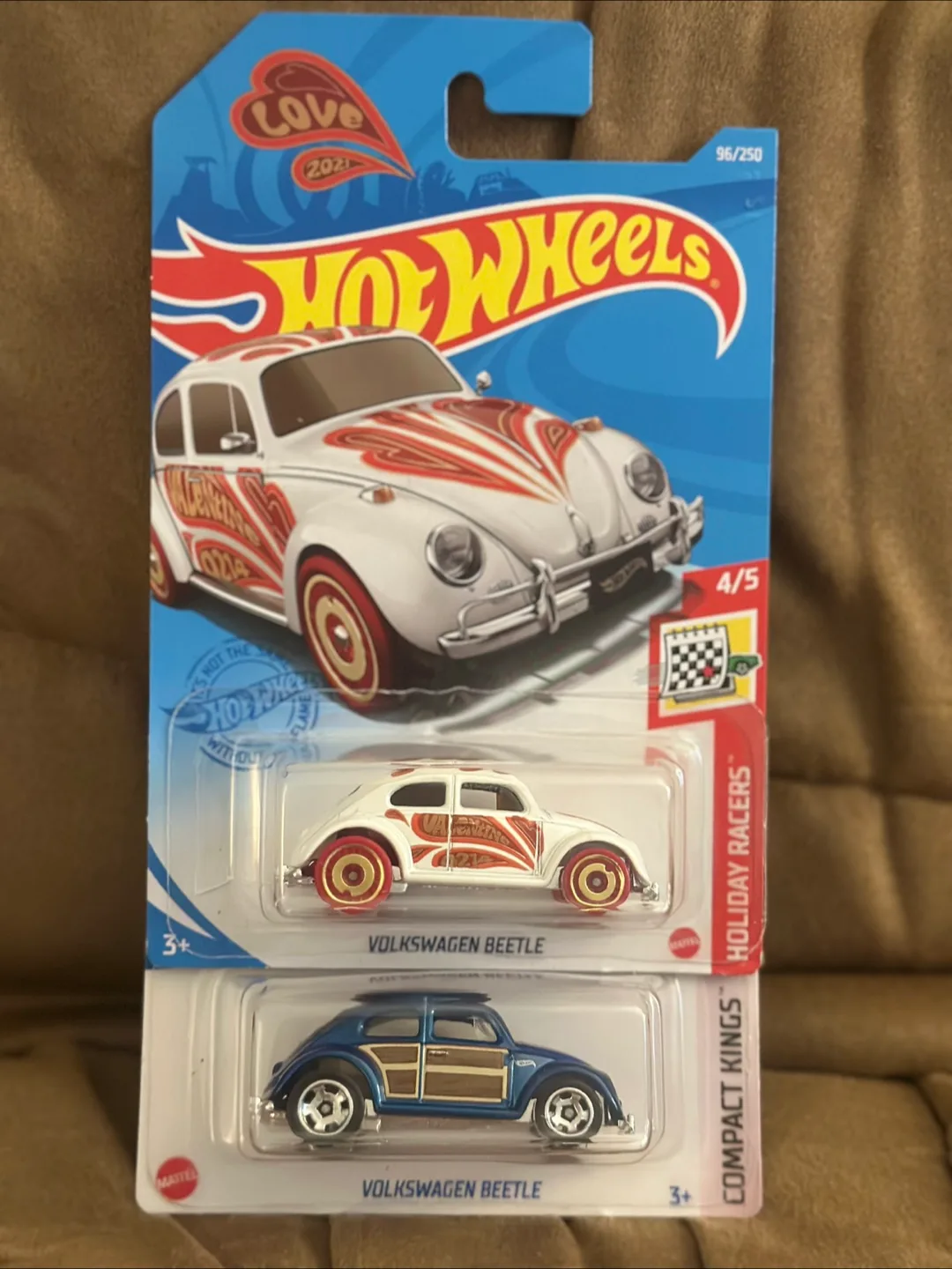 Hot Wheels Volkswagen Beetle thumbnail