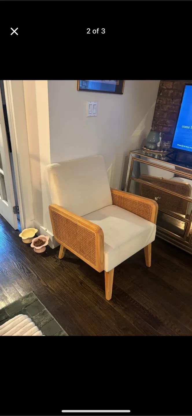 Wicker Armchair - Great Condition thumbnail