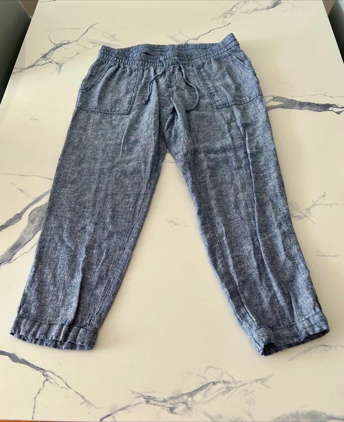 Old Navy Blue Linen Crop Pants - Size M thumbnail