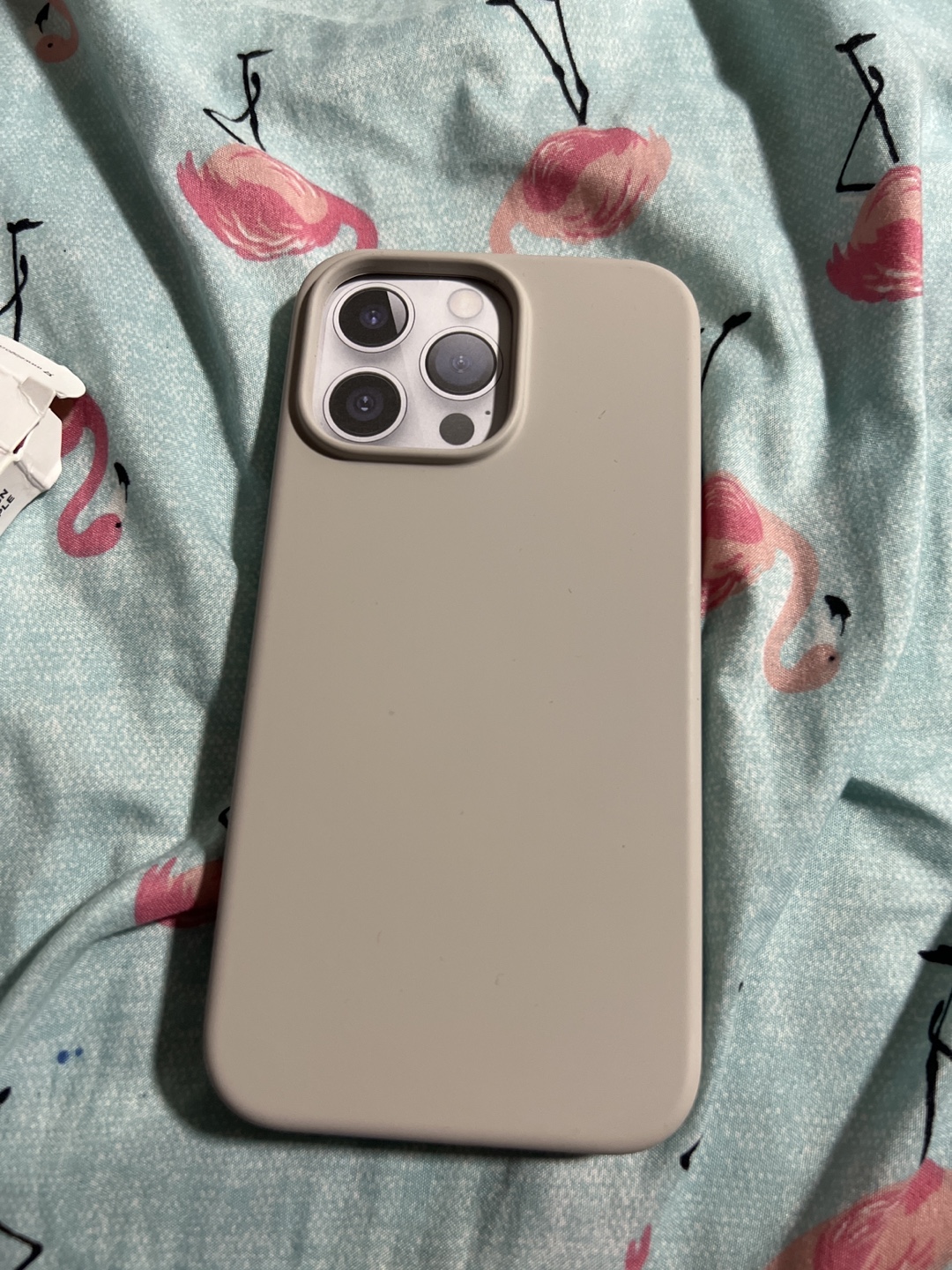 Elago Silicone Case for iPhone 15 Pro Max - Stone - photo 2