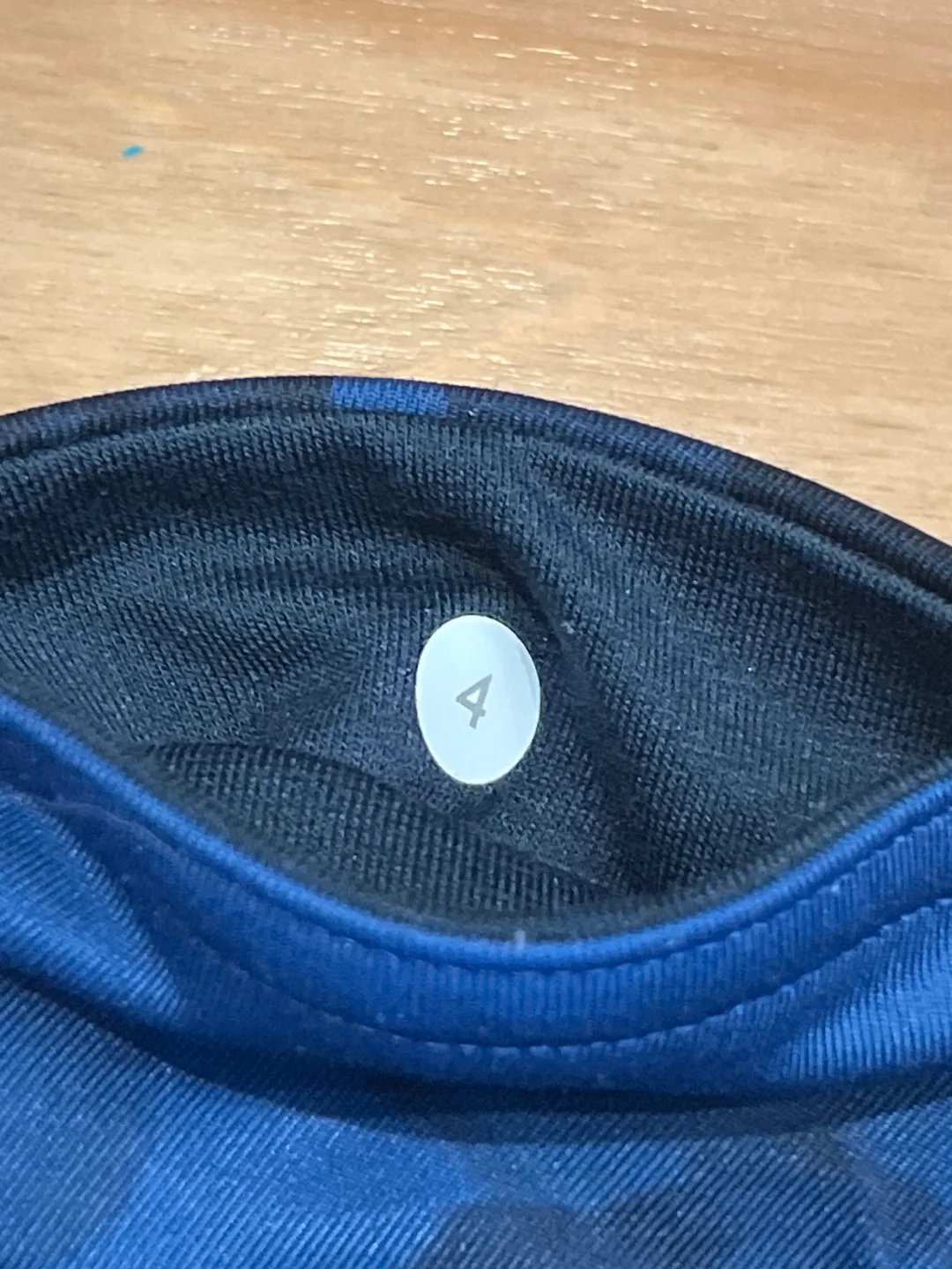 Lululemon Leggings - Size 4 image indicator(3)