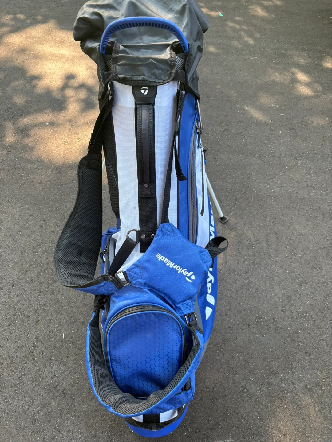 TaylorMade Golf Bag - Blue & White image indicator(3)