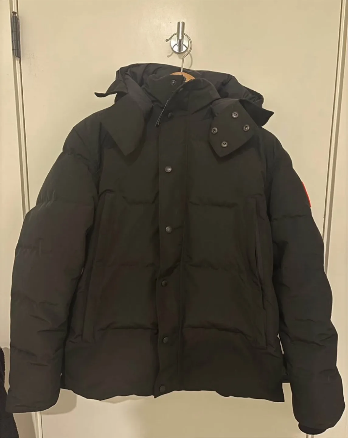 Canada Goose Black Puffer Jacket thumbnail