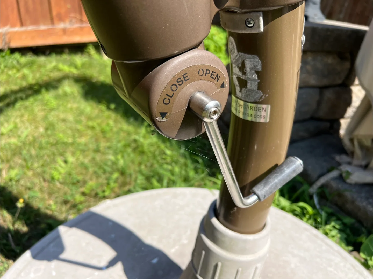 Parasol Cantilever Patio Umbrella image indicator(3)