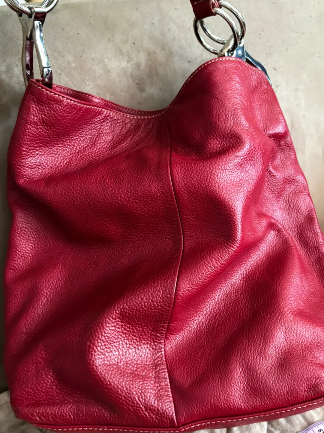 Red Leather Shoulder bag image indicator(4)