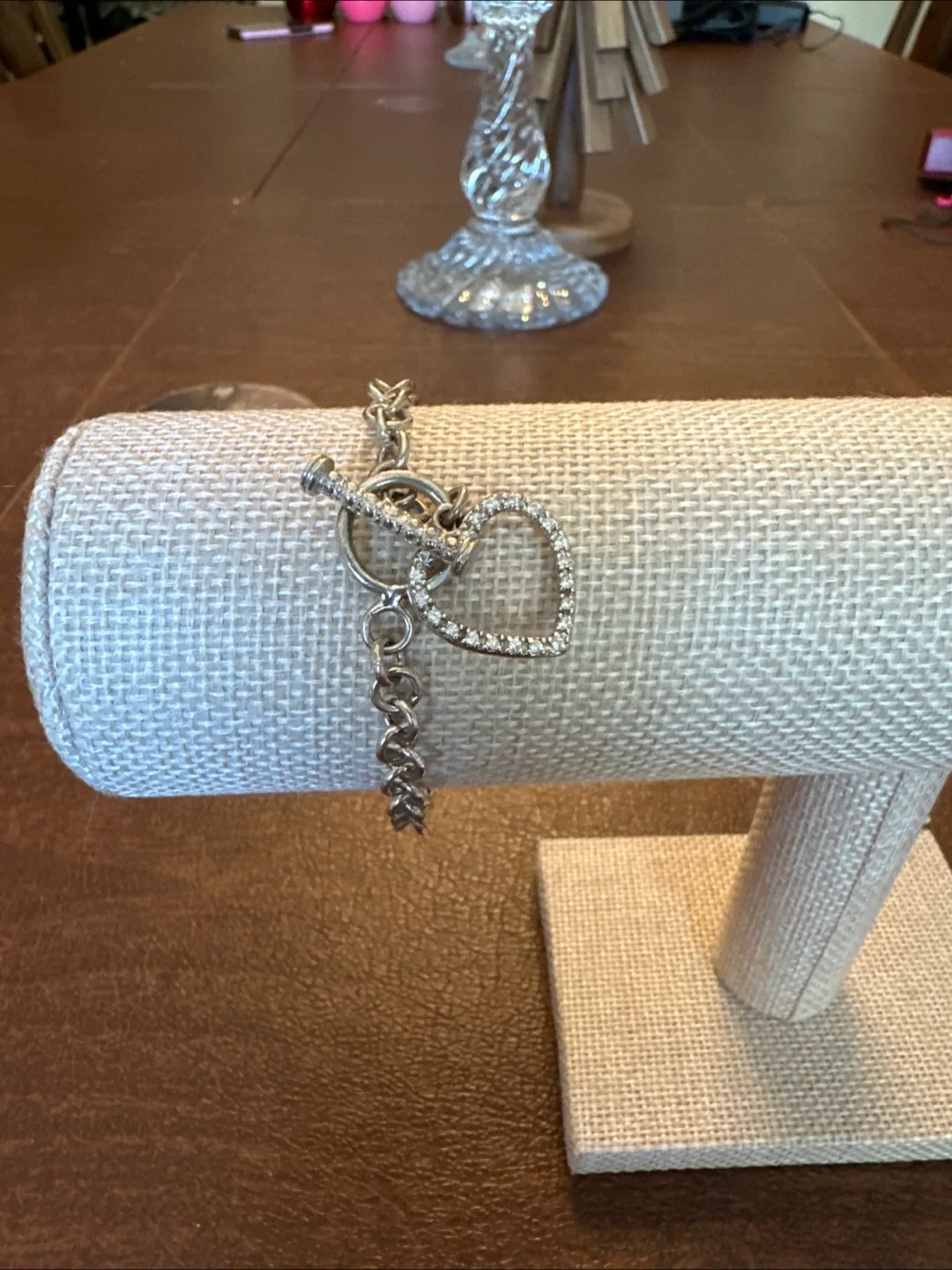 Silver Heart Toggle Bracelet image indicator(2)