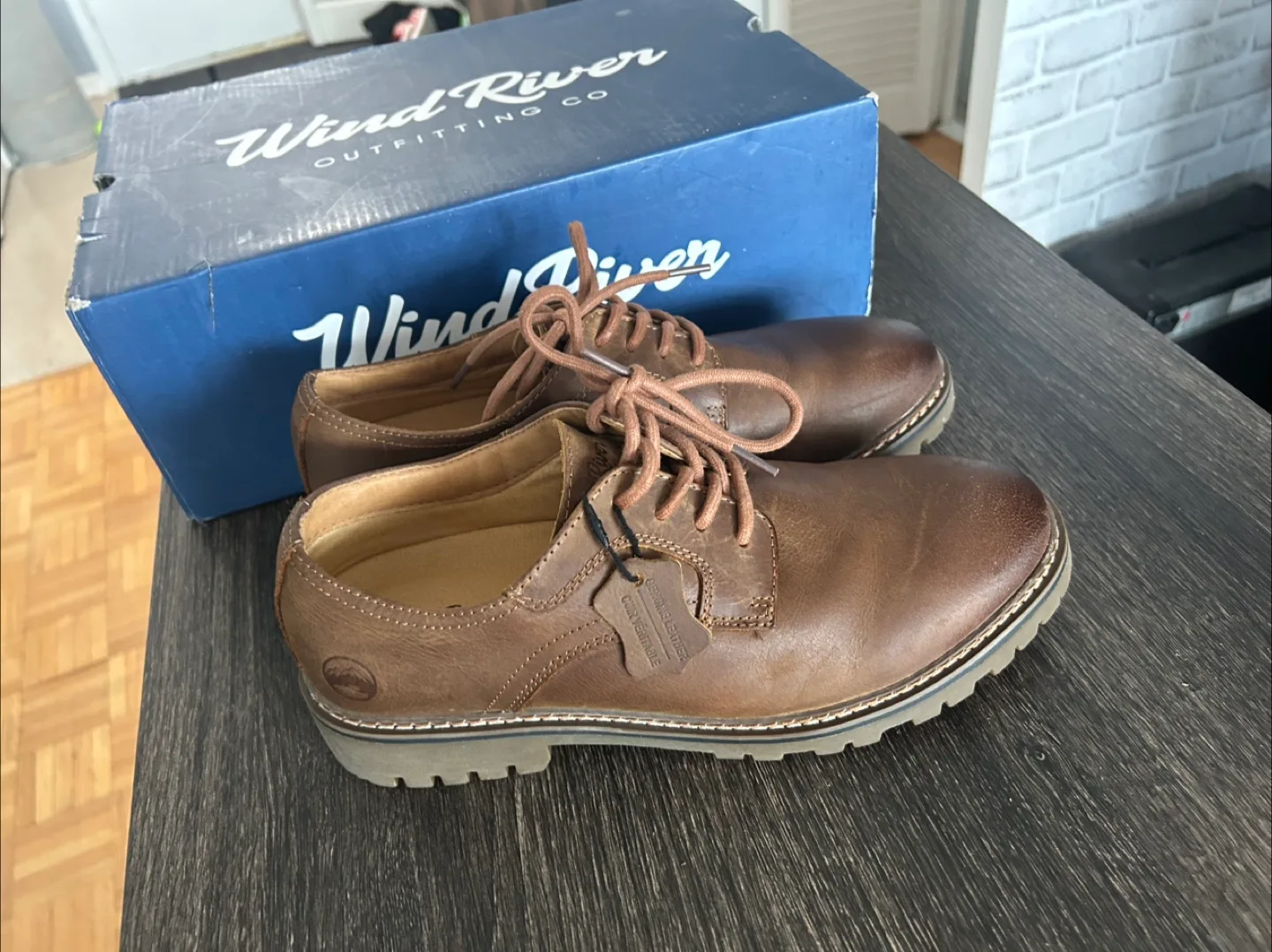 Wind River Kasba Brown Leather Shoes - Size 8 thumbnail