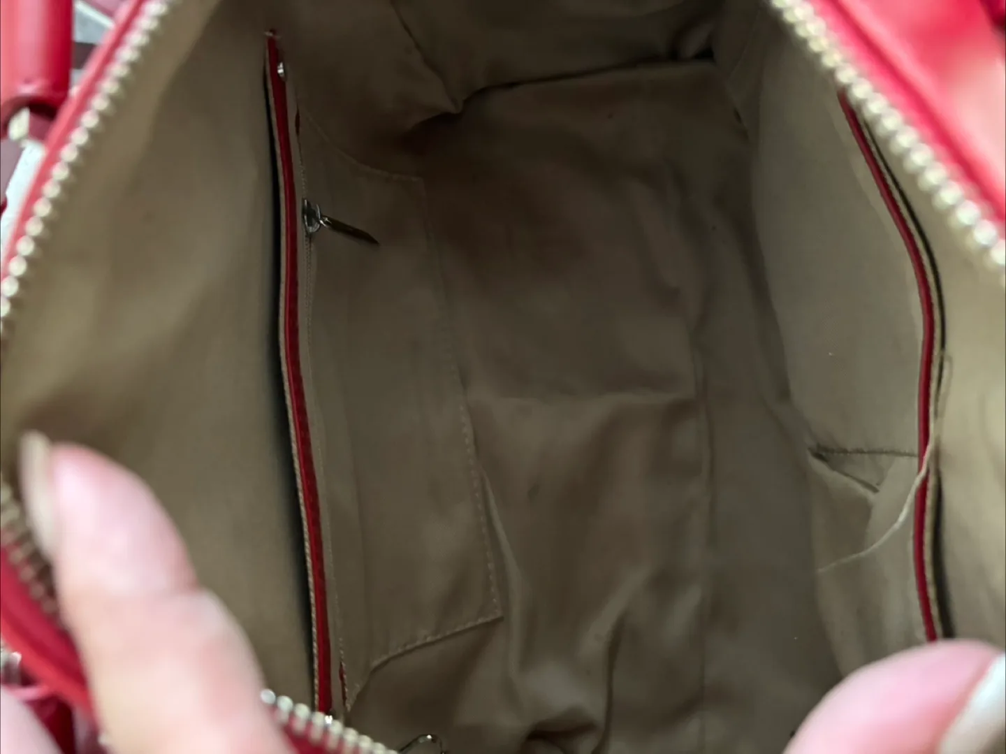 Danier Red Leather Top handle Bag w/detachable chain strap image indicator(6)