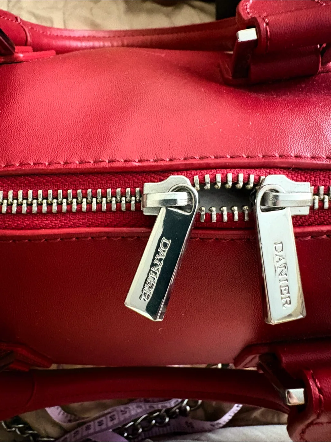 Danier Red Leather Top handle Bag w/detachable chain strap image indicator(9)