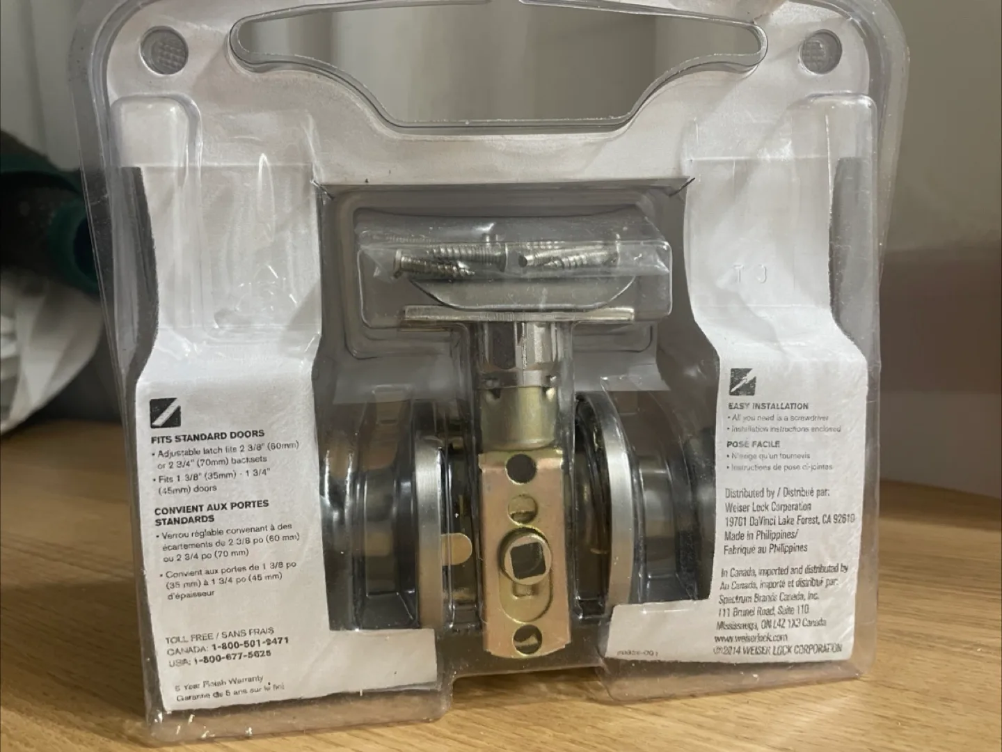 ✨Moving✨New in Box✨ Weiser Safe Lock Hall & Closet Knob image indicator(3)