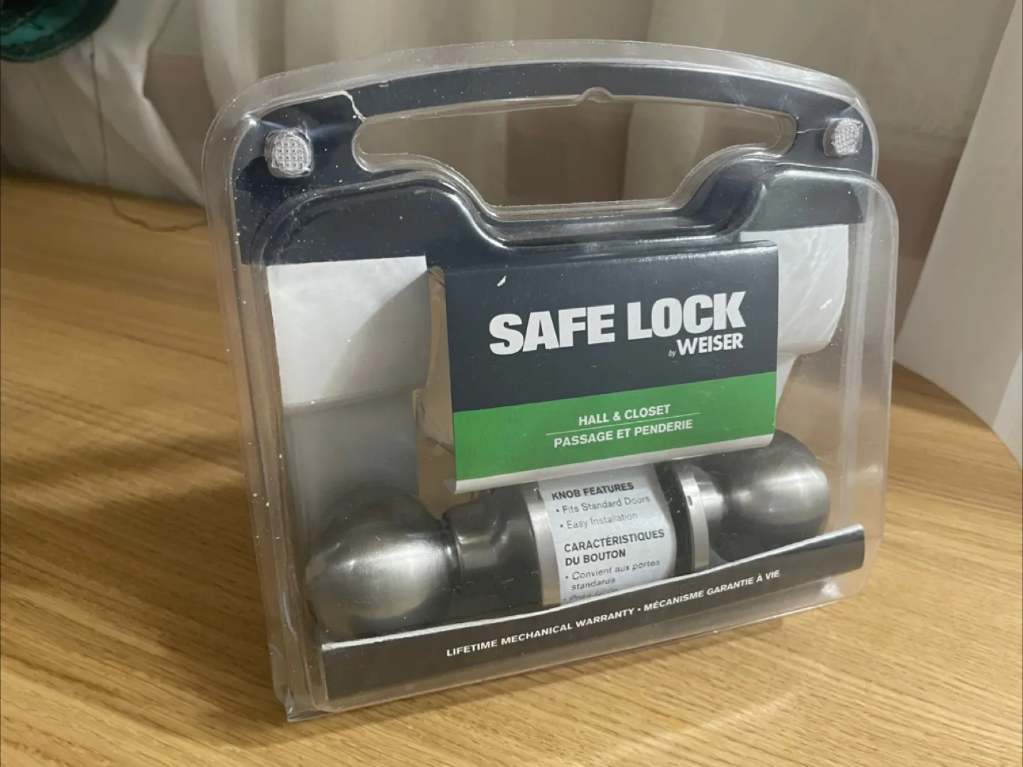 ✨Moving✨New in Box✨ Weiser Safe Lock Hall & Closet Knob image indicator(5)