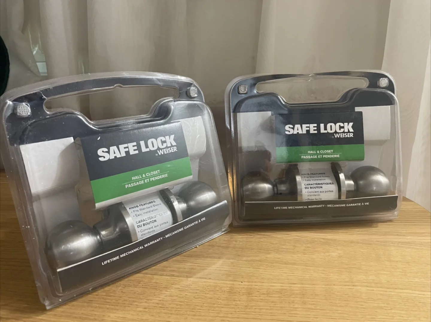 ✨Moving✨New in Box✨ Weiser Safe Lock Hall & Closet Knob thumbnail