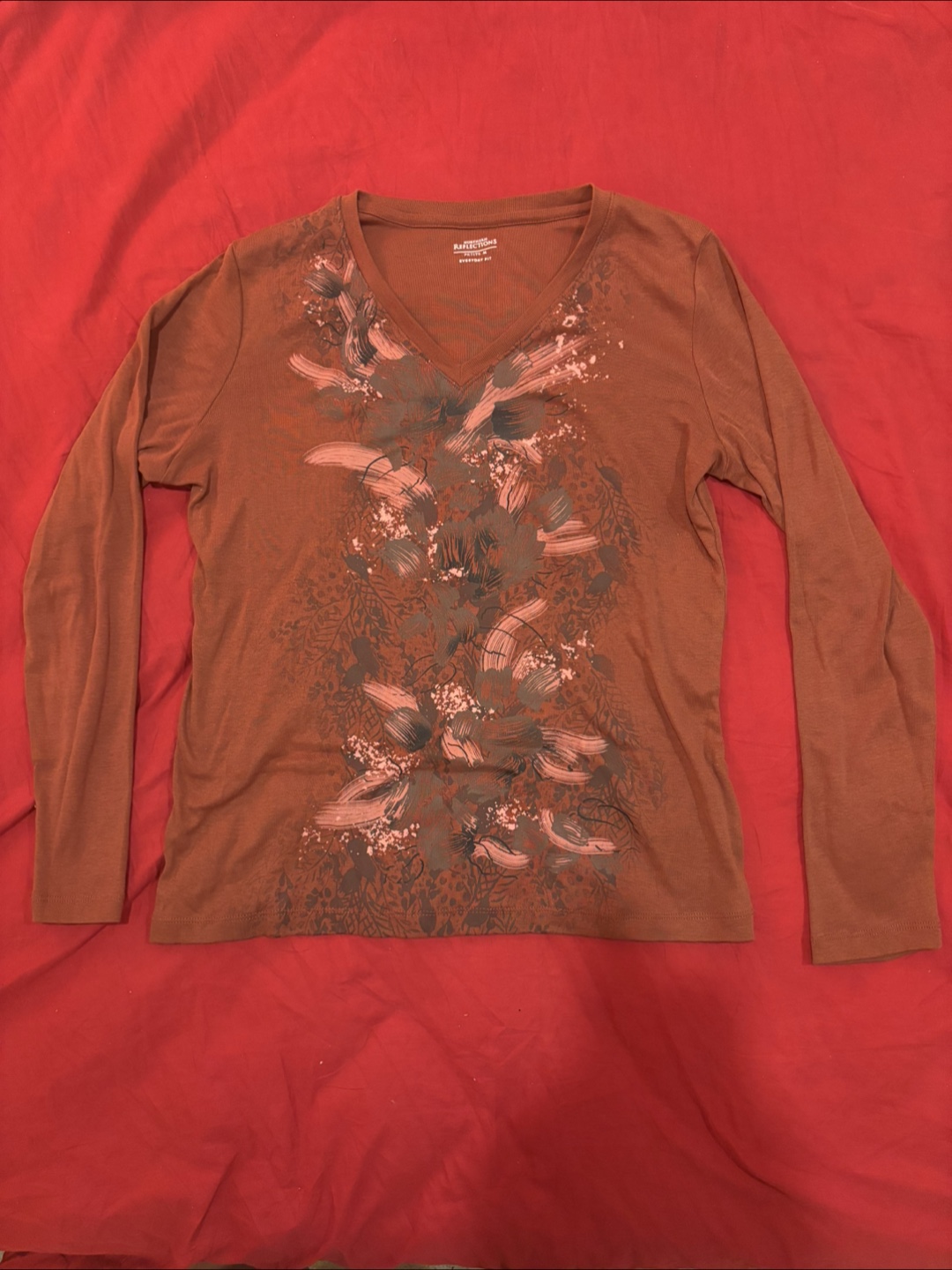 Northern Reflections Petite S Brown Floral Tee - photo 2
