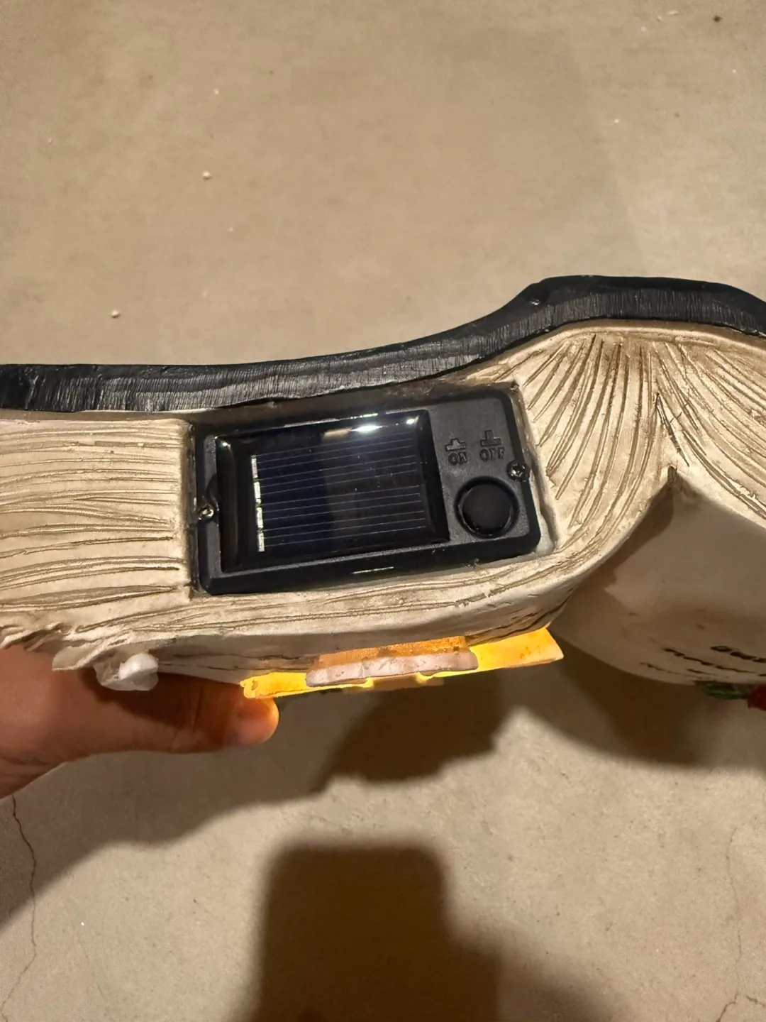 Bible Cross Solar Garden Decor image indicator(3)