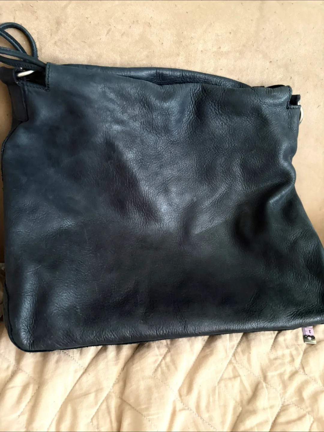 Roots Black Leather Handbag image indicator(2)
