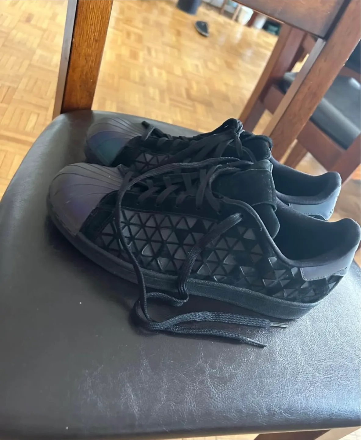 Adidas Superstar Black Shoes thumbnail