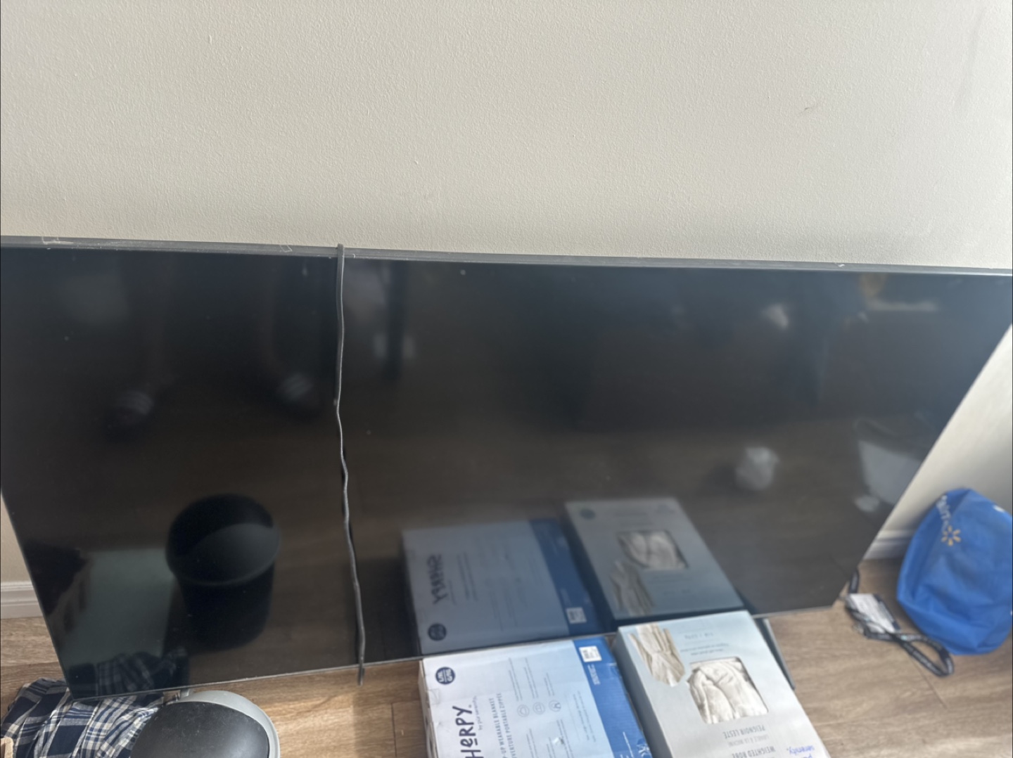 Samsung smart tv 75” inch