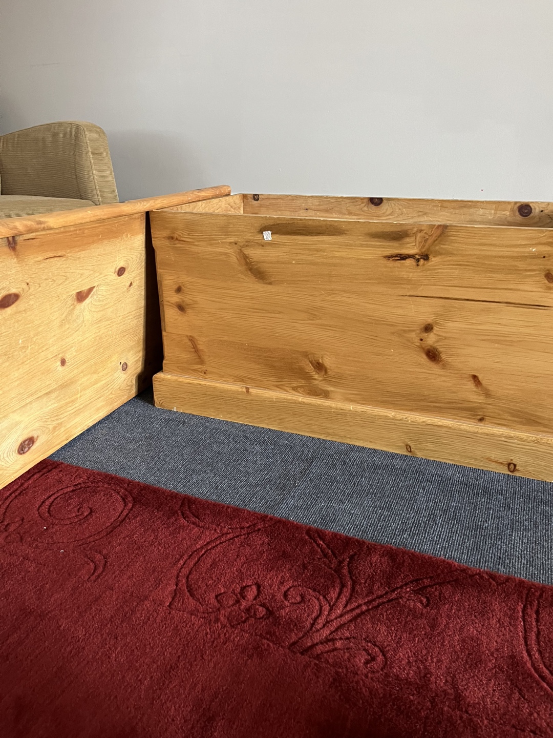 Wooden Storage Chest / Blanket Box - photo 2