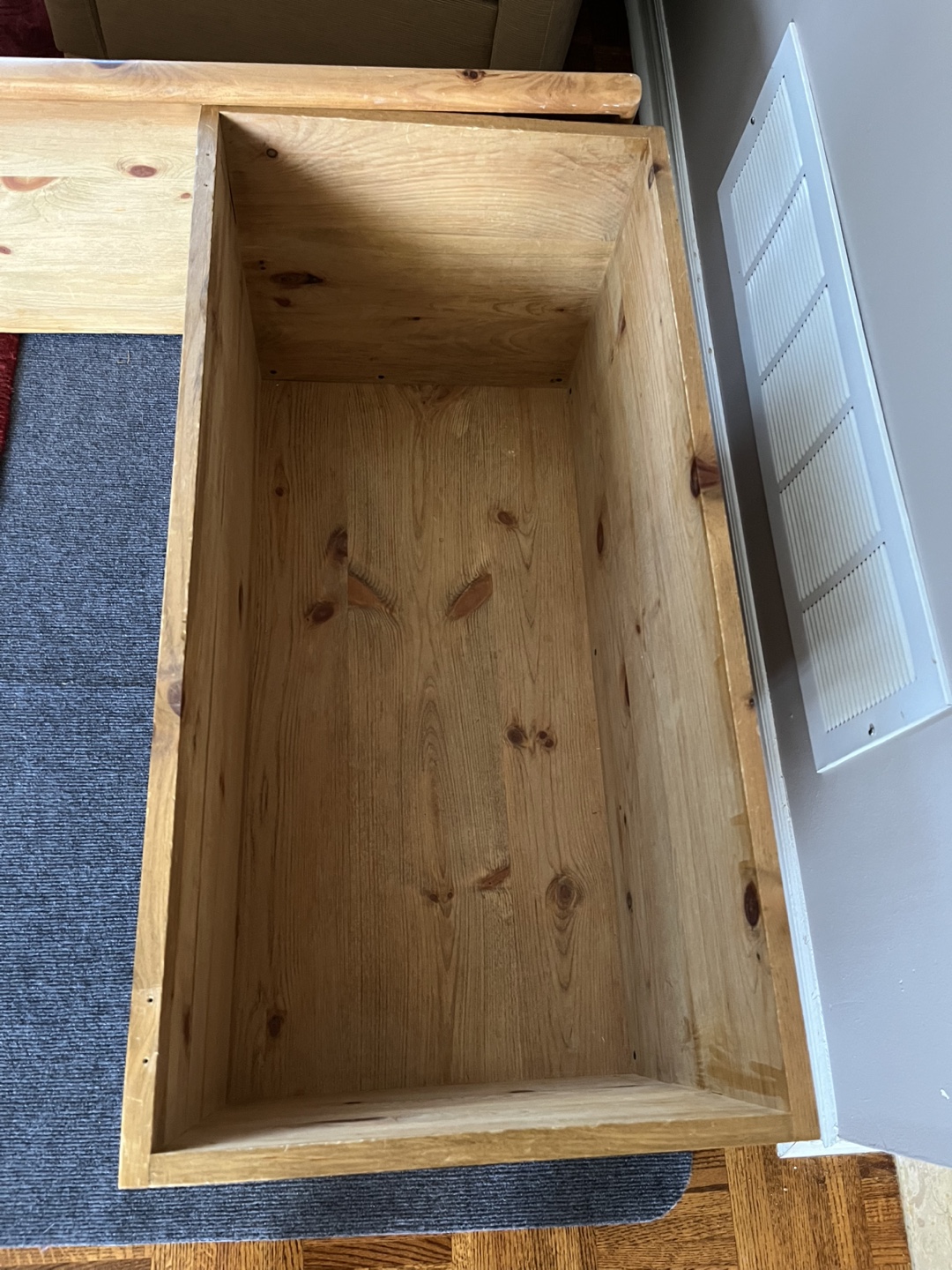 Wooden Storage Chest / Blanket Box - photo 3